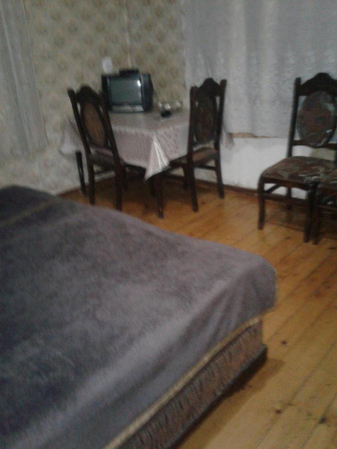 Levani'S Guesthouse Zugdidi Exterior foto